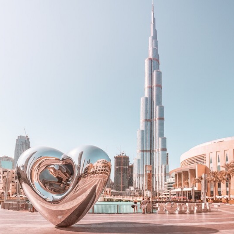 Dubai com Abu Dhabi – Oásis Moderno 